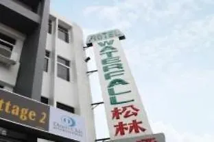 Hotel Waterfall George Town