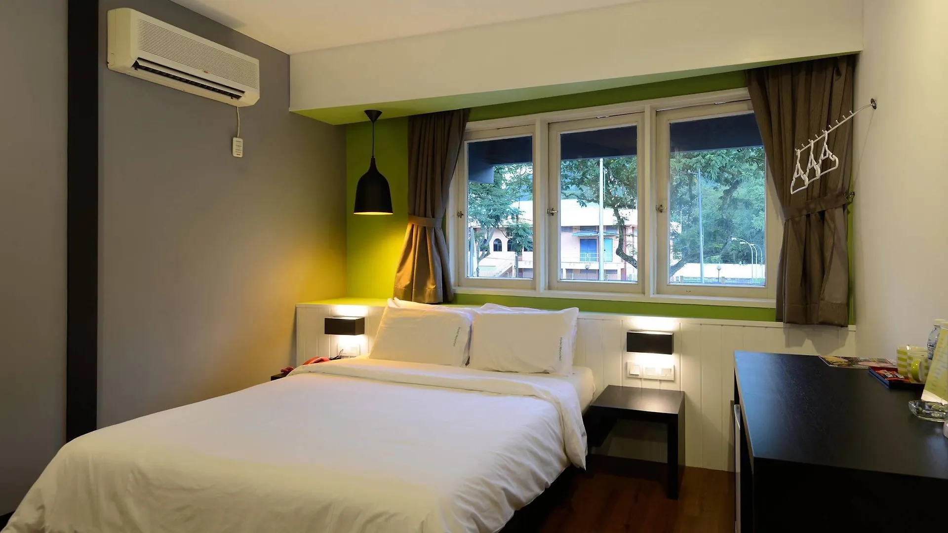 Hotel Waterfall George Town
