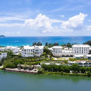 sanya-huayu-yalong-bay-villa.sanyahainanhotels.com/